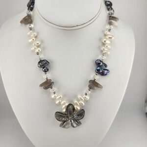Freshwater Pearl Necklace Gray Flower‎ Crystal Stone Beaded Jewelry